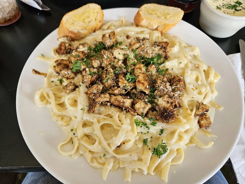Chicken Fettuccine Alfredo